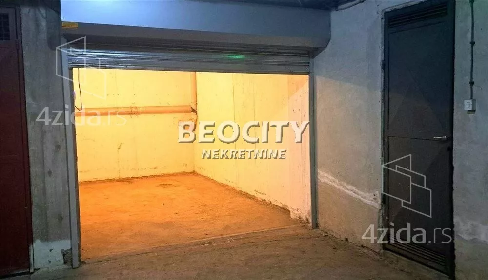 Garaža/Parking | 4zida