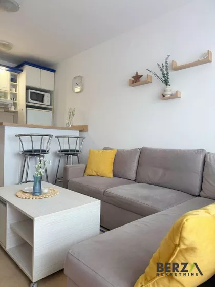 Cara Dušana | 4zida.rs