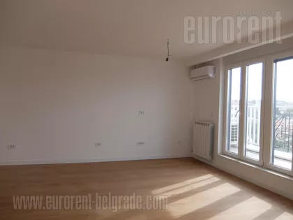 DUŠANOVAC | 4zida.rs