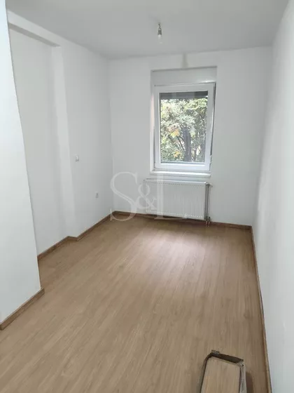 Nova Selenča | 4zida.rs