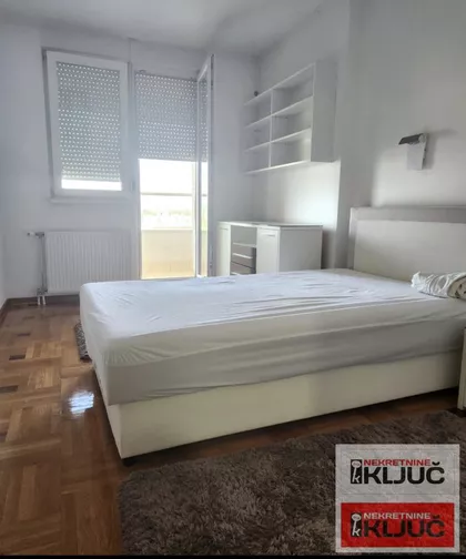 Bulevar Patrijarha Pavla (Somborski Bulevar) | 4zida.rs