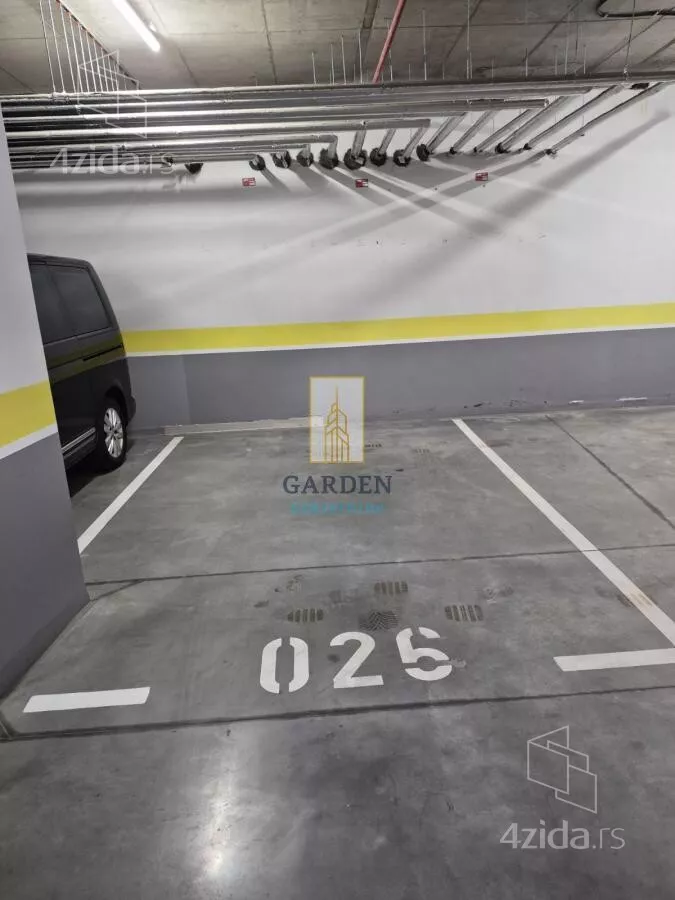 Garaža/Parking | 4zida