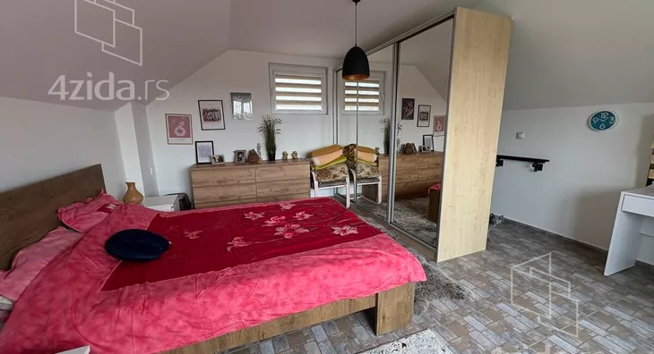 3-etažna kuća | 4zida