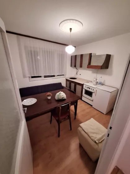 Paje Jovanovića 11 | 4zida.rs