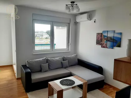 Jugovićevo | 4zida.rs