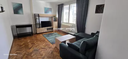 Kalenić pijaca | 4zida.rs