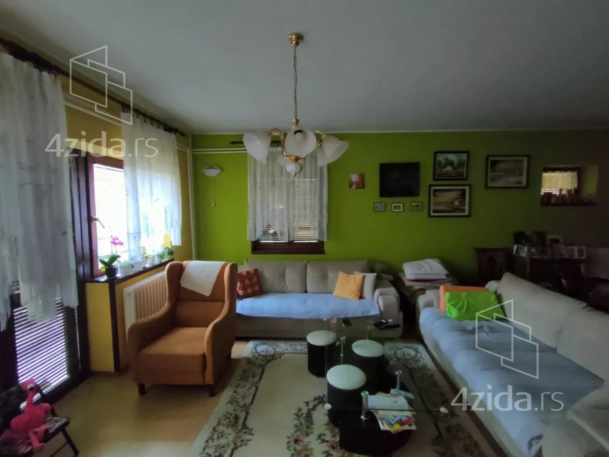 Kuća | 4zida