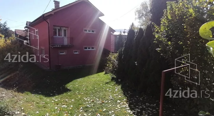 3-etažna kuća | 4zida