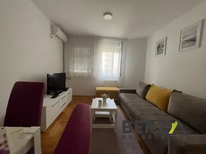 Bulevar Patrijarha Pavla (Somborski Bulevar) | 4zida.rs
