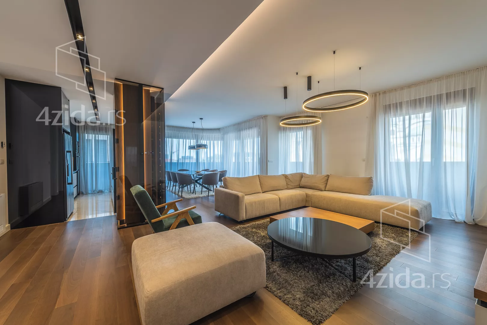 Četvorosoban stan | 4zida