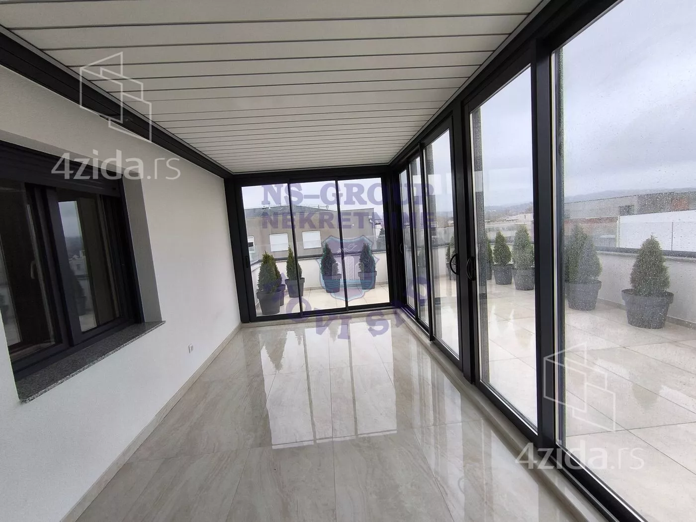 Petosoban stan | 4zida