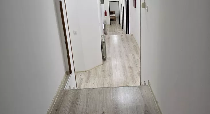 Šestosoban stan | 4zida