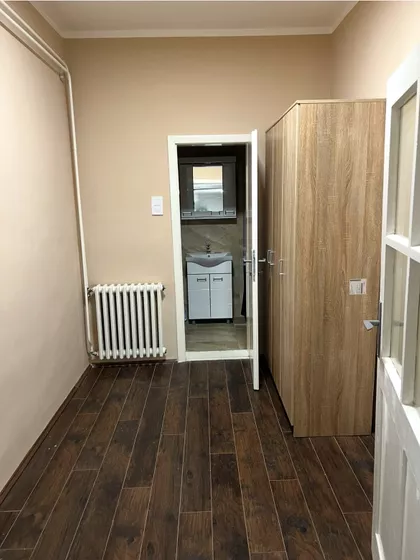 Pavla Papa | 4zida.rs