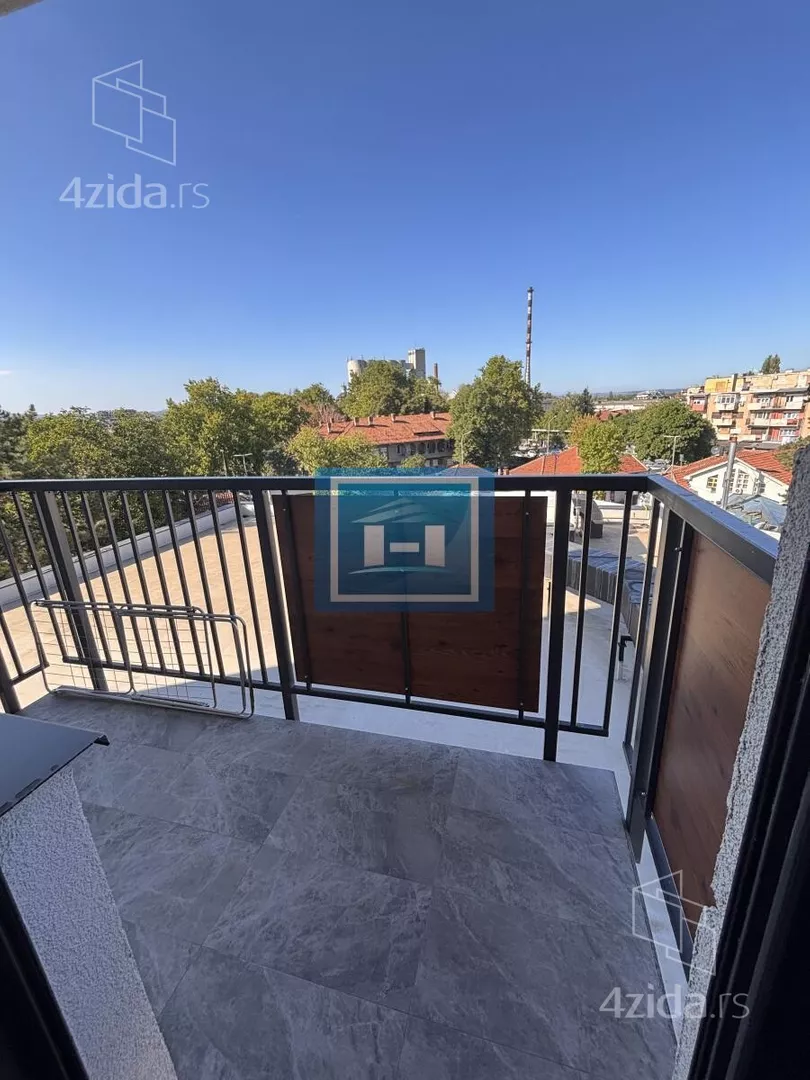 Garsonjera | 4zida