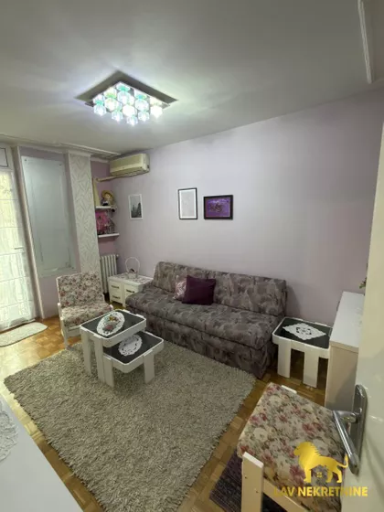 RUMENAČKA | 4zida.rs