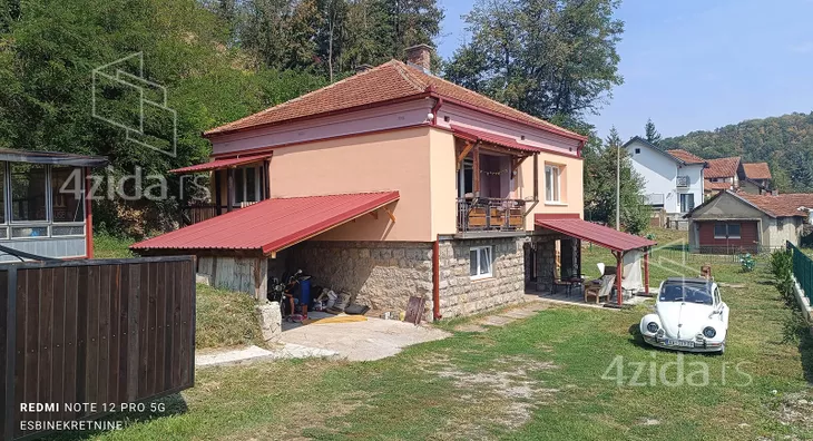 2-etažna kuća | 4zida