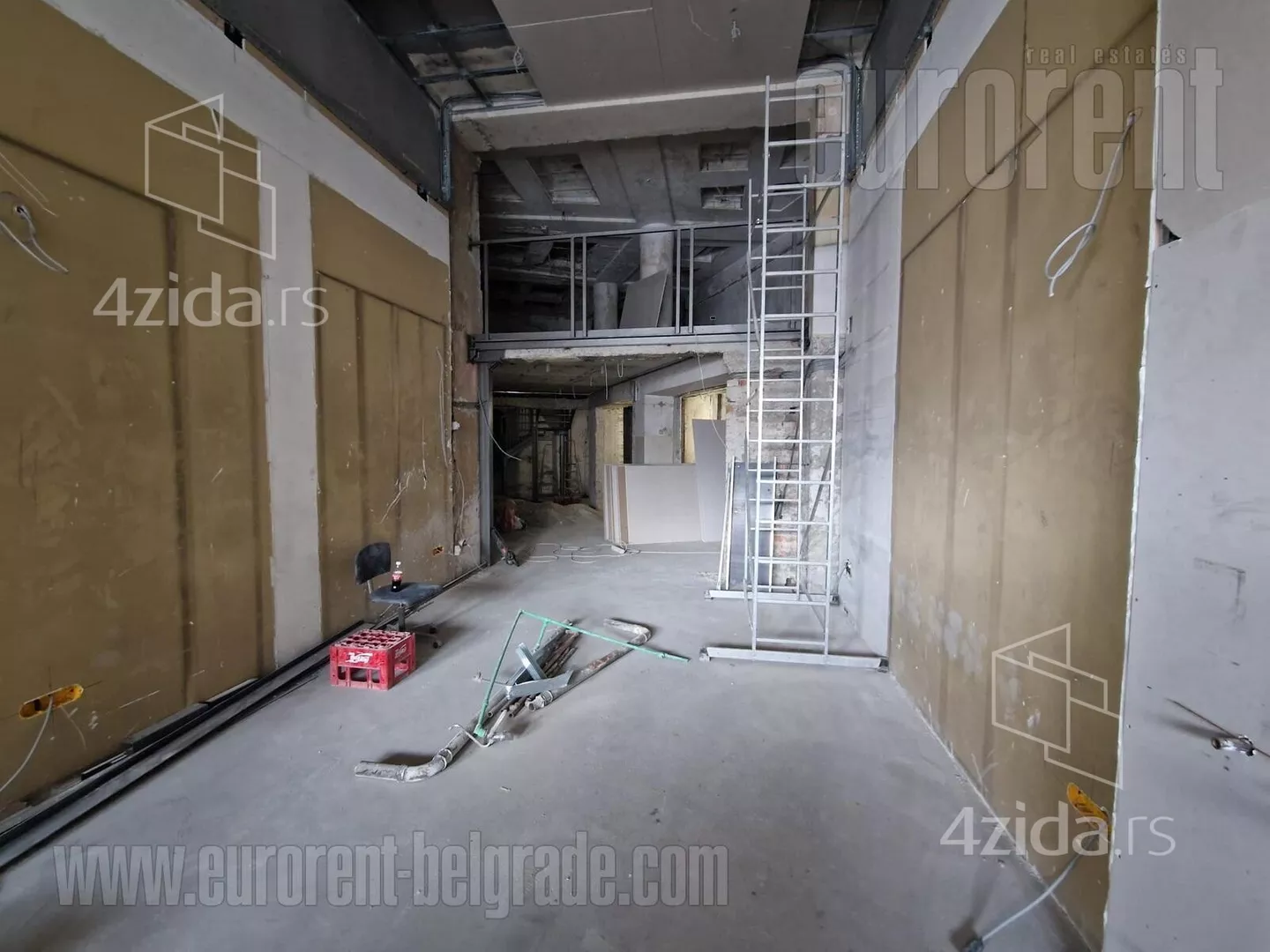 Poslovni prostor | 4zida