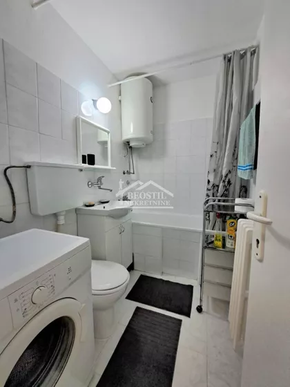 Siniše Stankovića | 4zida.rs