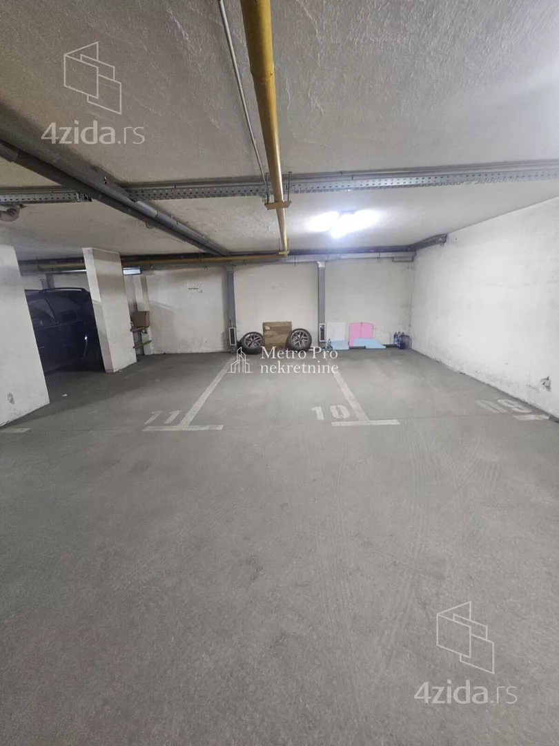 Parking | 4zida