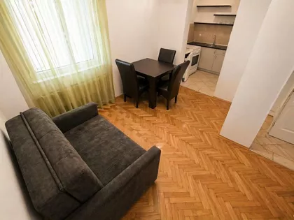 Kolo Srpskih Sestara | 4zida.rs