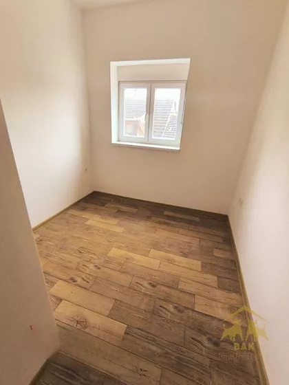 Novo Naselje | 4zida.rs