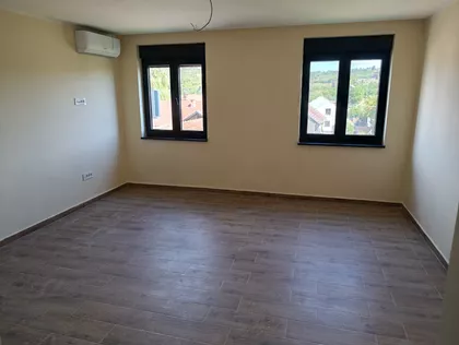 Vrdnik | 4zida.rs