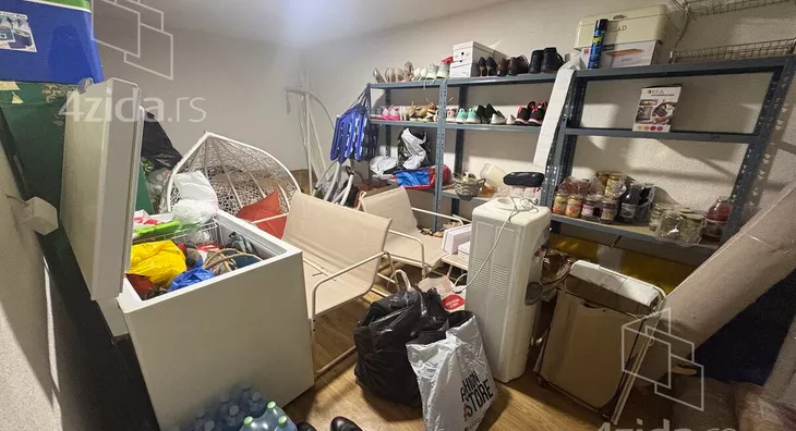 Petosoban stan | 4zida