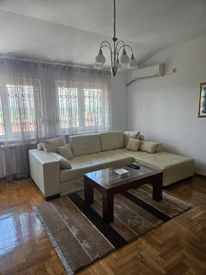 Spasenovićeva | 4zida.rs