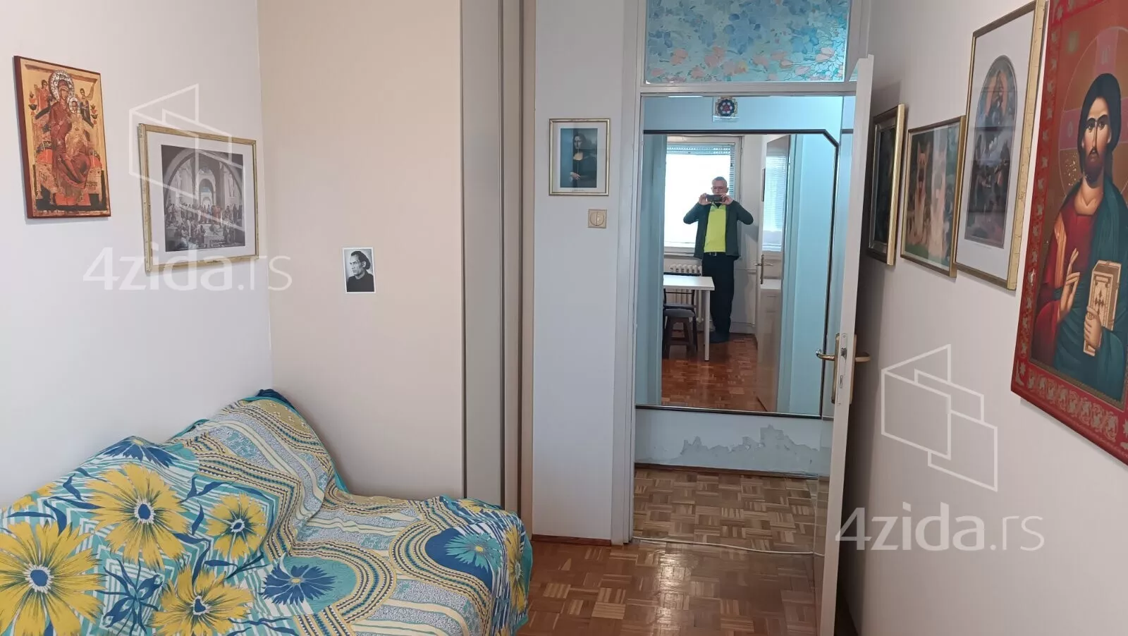 Troiposoban stan | 4zida