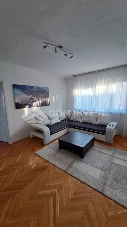 Petra Lekovića | 4zida.rs