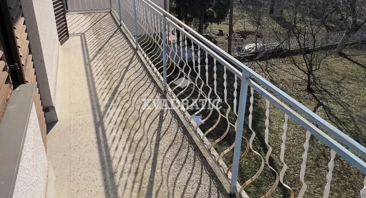 4-etažna kuća | 4zida