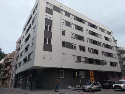 Valentina Vodnika 25 | 4zida.rs