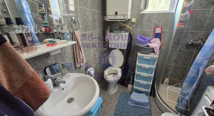 Šestosoban stan | 4zida