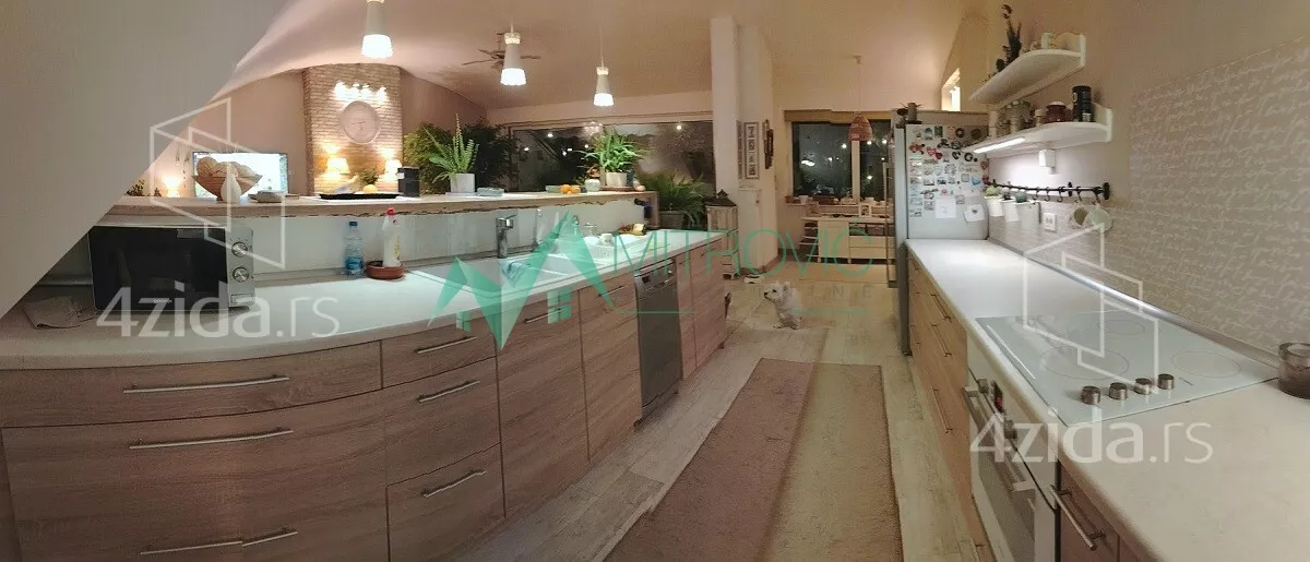 Petosoban stan | 4zida