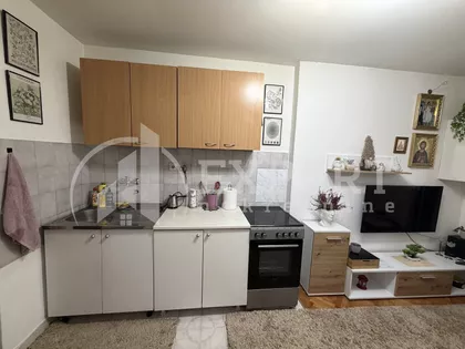 Radnih brigada | 4zida.rs