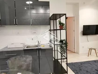 Trg Republike | 4zida.rs