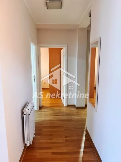 Lekino Brdo | 4zida.rs