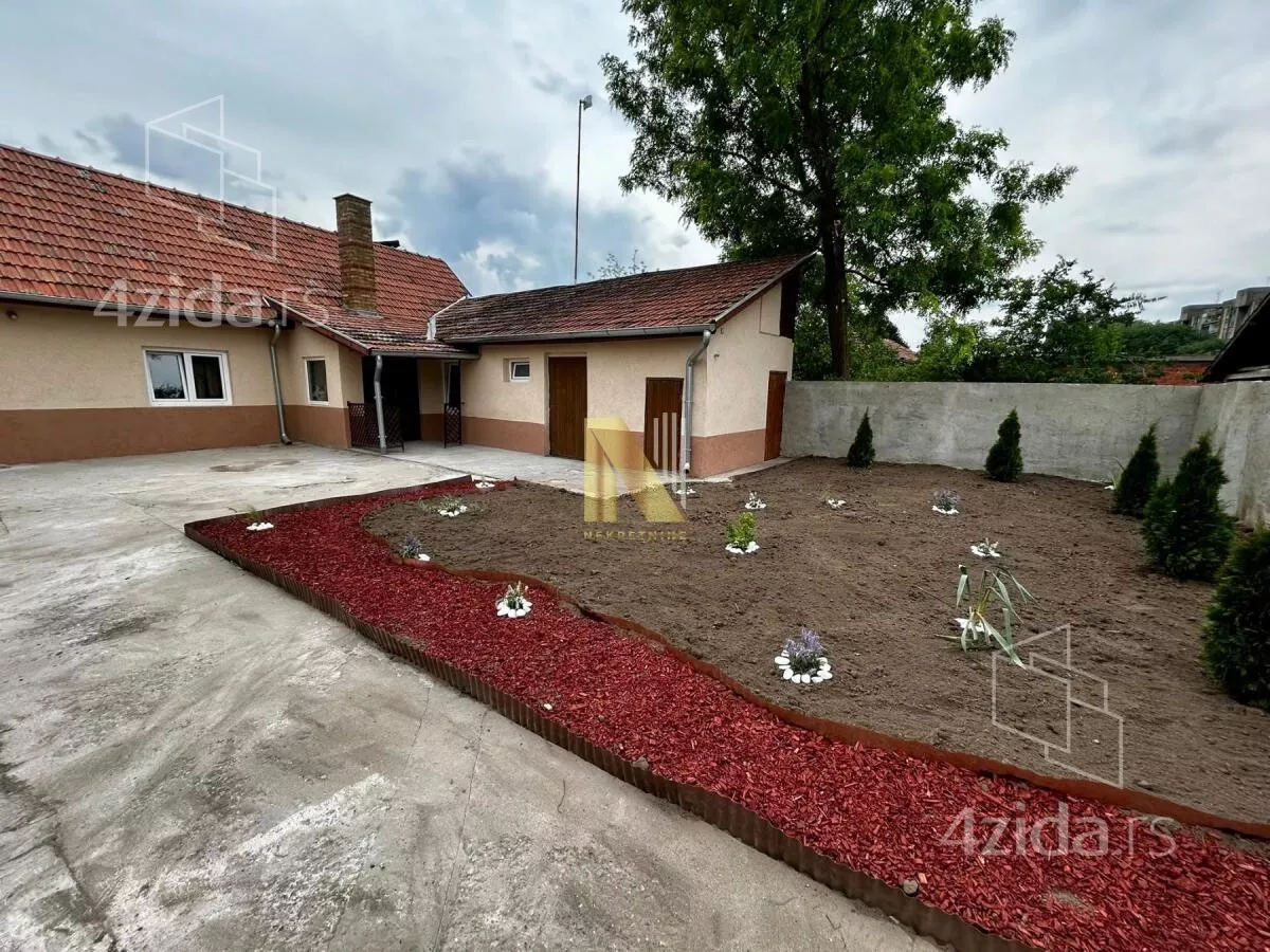 Kuća | 4zida