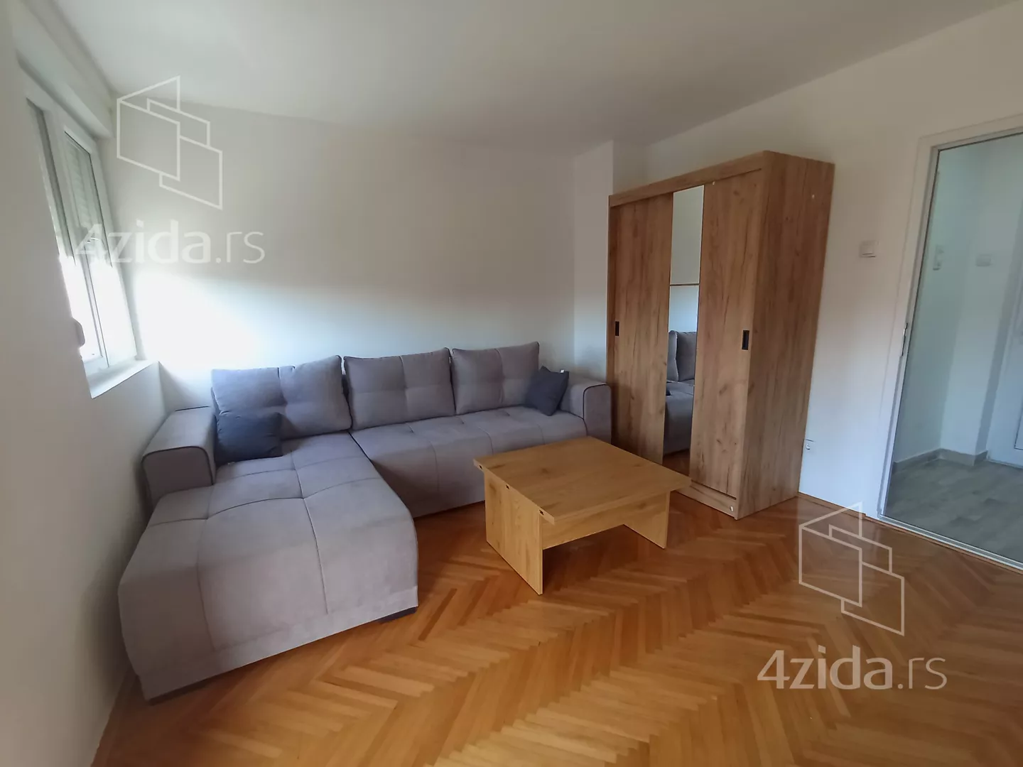 Garsonjera | 4zida