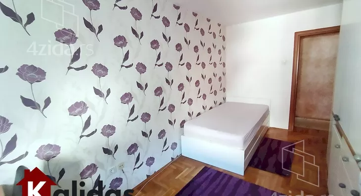 Četvoroiposoban stan | 4zida