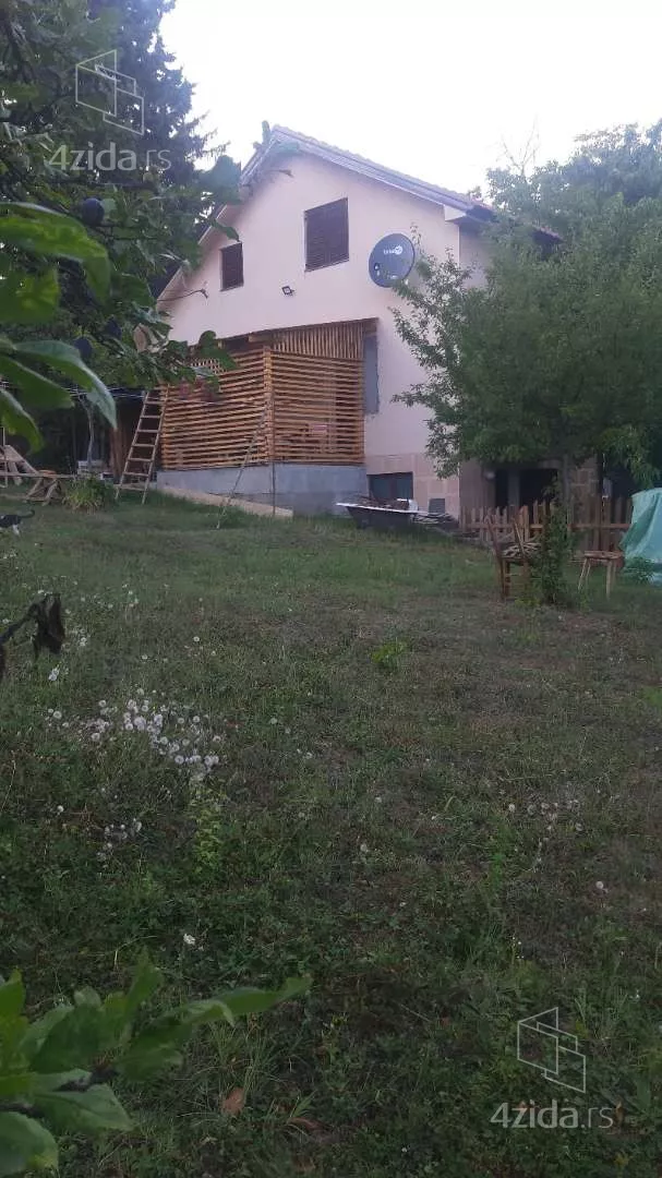 3-etažna kuća | 4zida