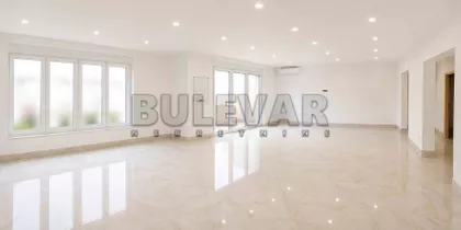 Obrenovićeva | 4zida.rs