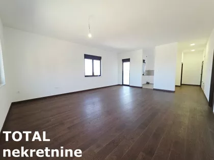 Sremska Kamenica | 4zida.rs