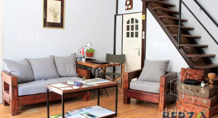 Petosoban stan | 4zida