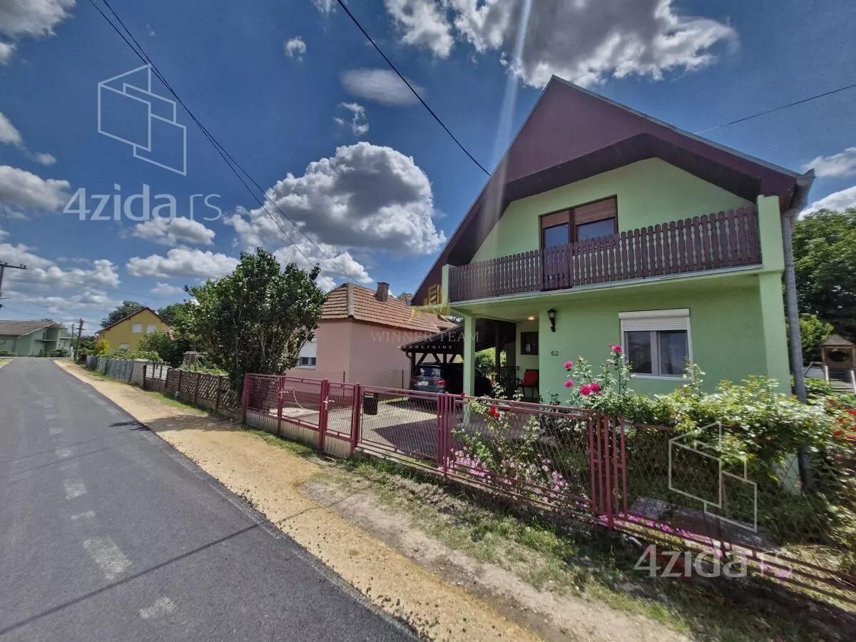 Kuća | 4zida