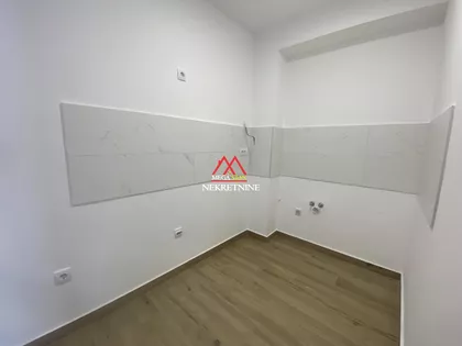 Slavonska | 4zida.rs