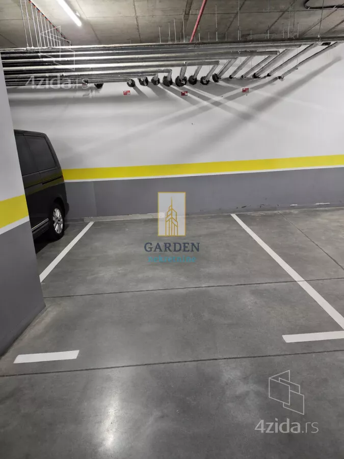 Garaža/Parking | 4zida