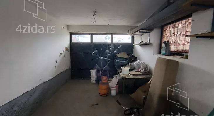 3-etažna kuća | 4zida