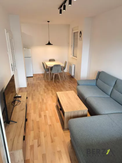 Socijalno | 4zida.rs