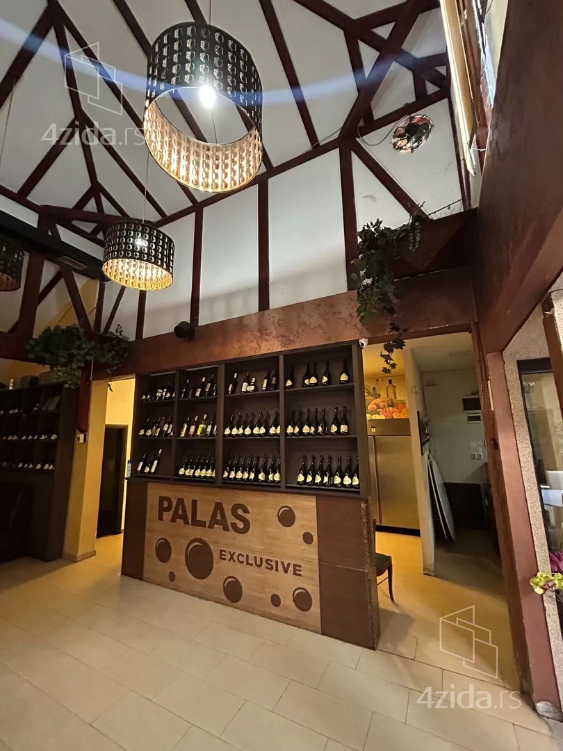 Poslovni prostor | 4zida